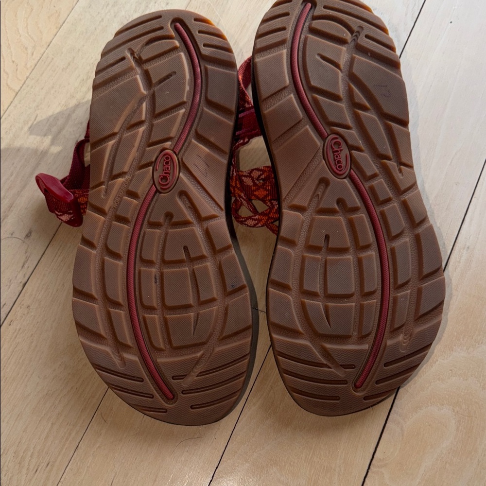 Chaco Z Cloud X2 Peach Quilt Strap Hiking Sz. 9 Sandals with Black Footbed NWOT - Picture 11 of 13